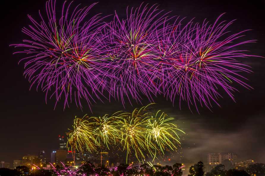 OUTDOOR SPECTACULARS – Cardile Fireworks